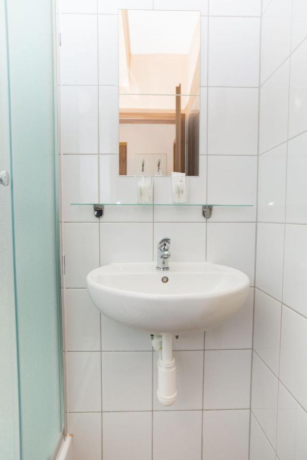 Penzión pre hostí Hviezda Bratislava